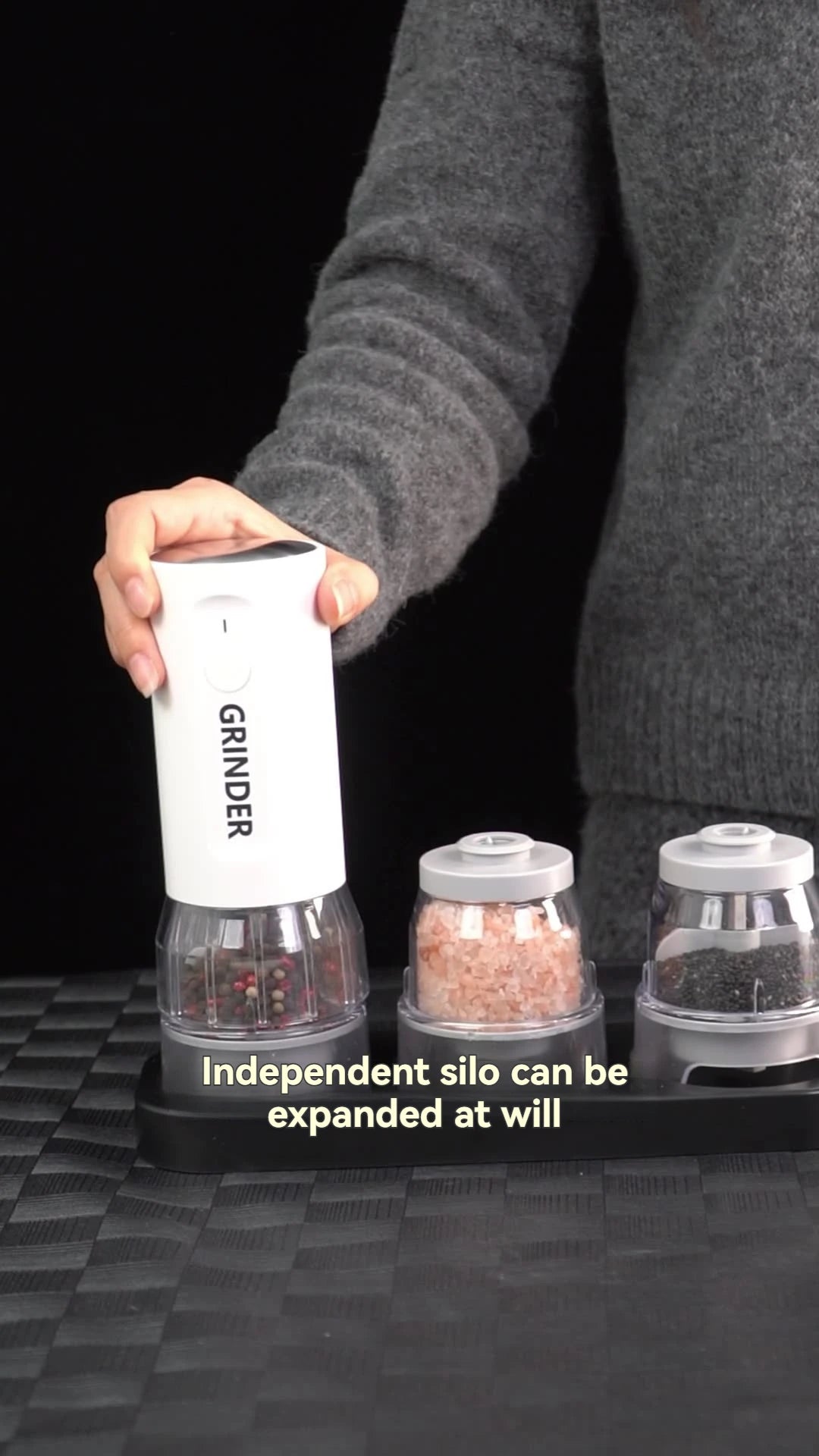 Multi Functional Electric Pepper Grinder Household Multi Seasoning Grinder Sea Salt Fast Card Grinder