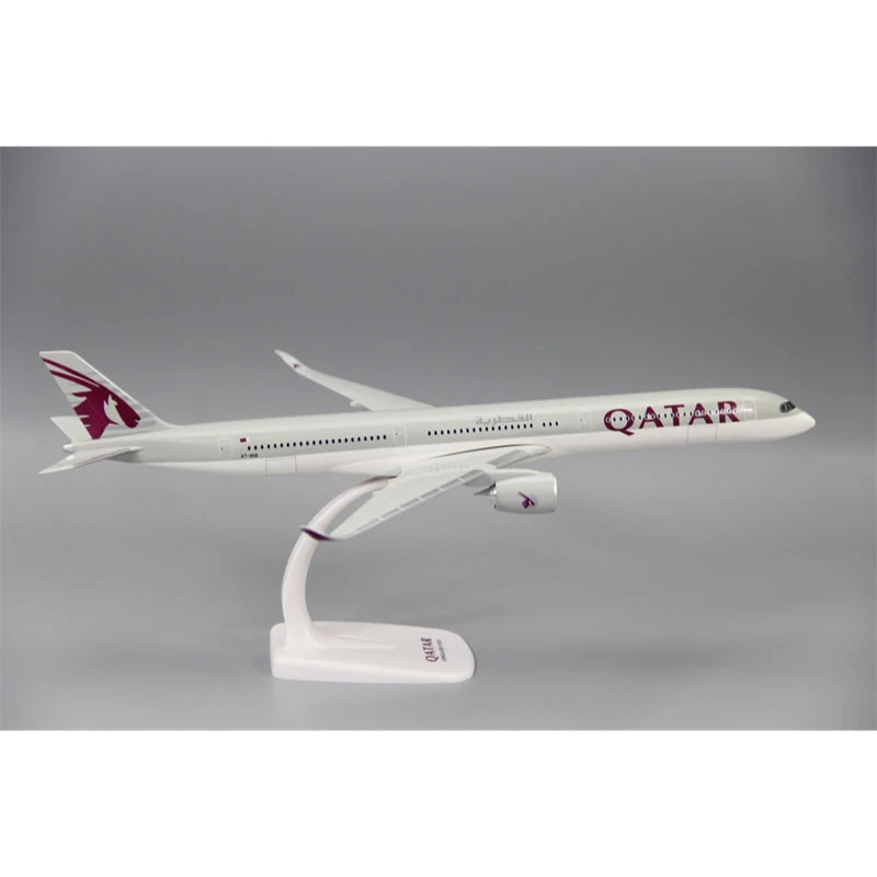 New 1:200 Scale A350-1000 Qatar Airways Airlines ABS Plastic Airplane Model Aircraft Plane Assembly Collection Display Fans