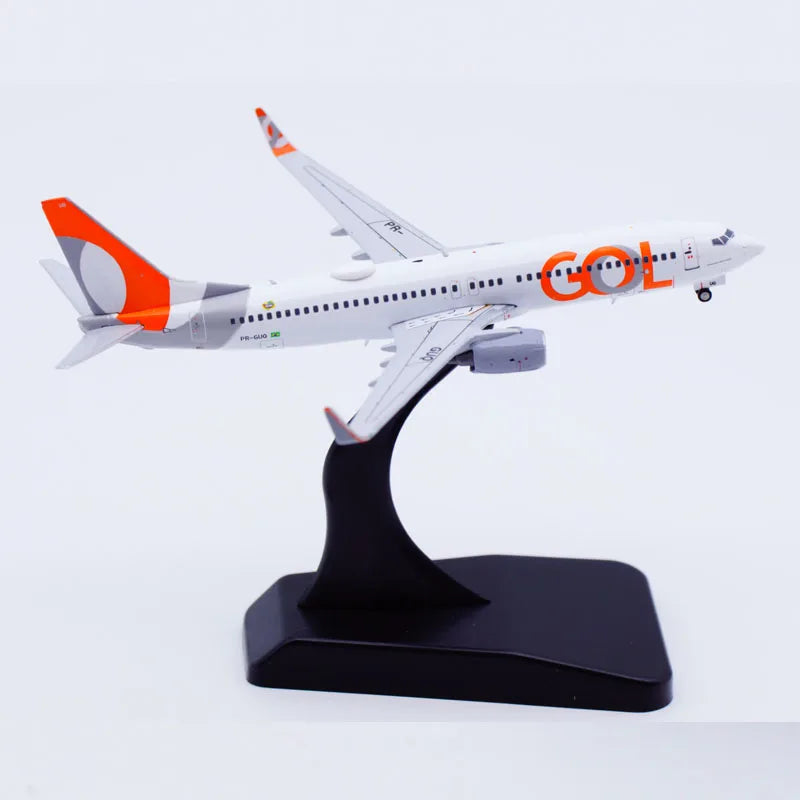 XX40133 Alloy Collectible Plane Gift JC Wings 1:400 GOL Linhas Aereas Boeing B737-800 Diecast Aircraft Model PR-GUQ With Stand