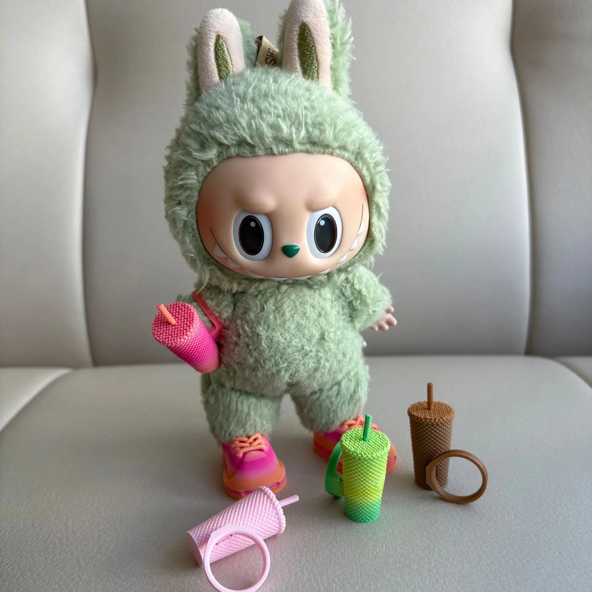 For labubu Miniature Water Cup Clothing Decoration Accessories Can Be Fixed On The Arm For Labubu Water Cup