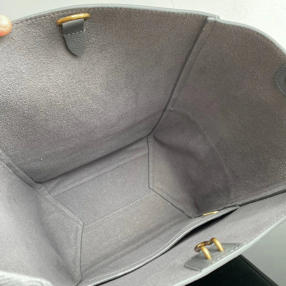 High-Quality Sheepskin Handle Vanity Box Crossbody Shoulder Handbag 2026 Designer Women's Luxury Makeup Bag