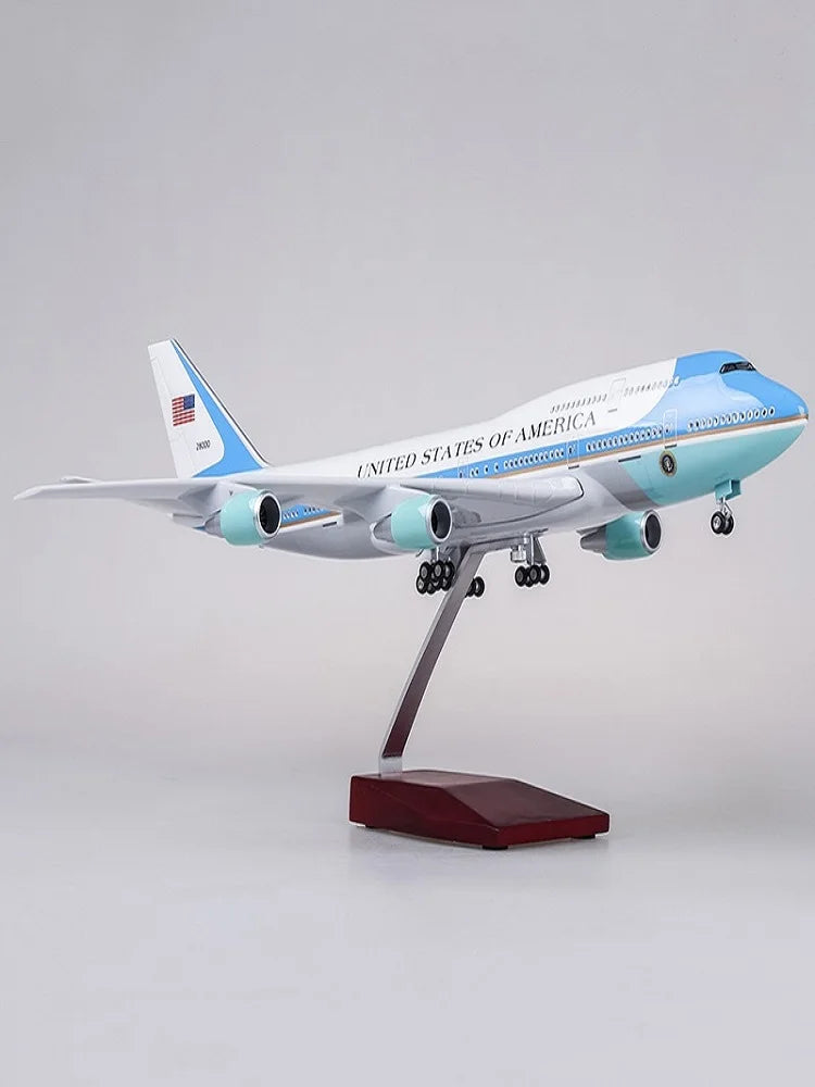 Air Force One Boeing 747 Plane Model Resin 47cm Airplane Model Aircraft Model 1/150 Scale Diecast Toy Airplanes Planes W Light