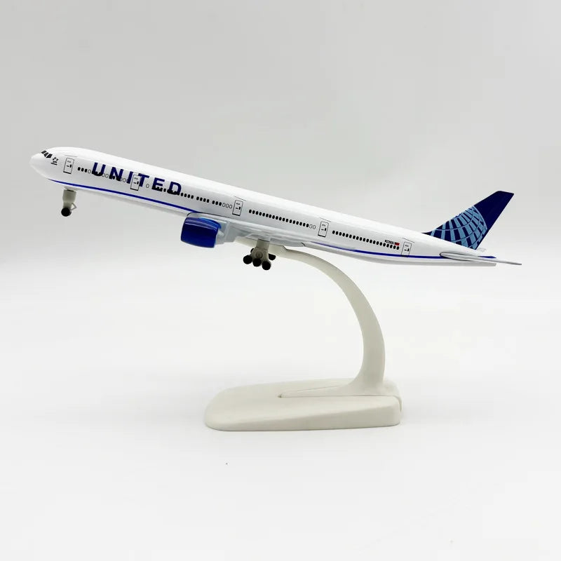 scale aircraft 20CM Toy planes B777 United Airlines Alloy Metal Airplane Model Plane w Landing Gears for kids Replica Collected