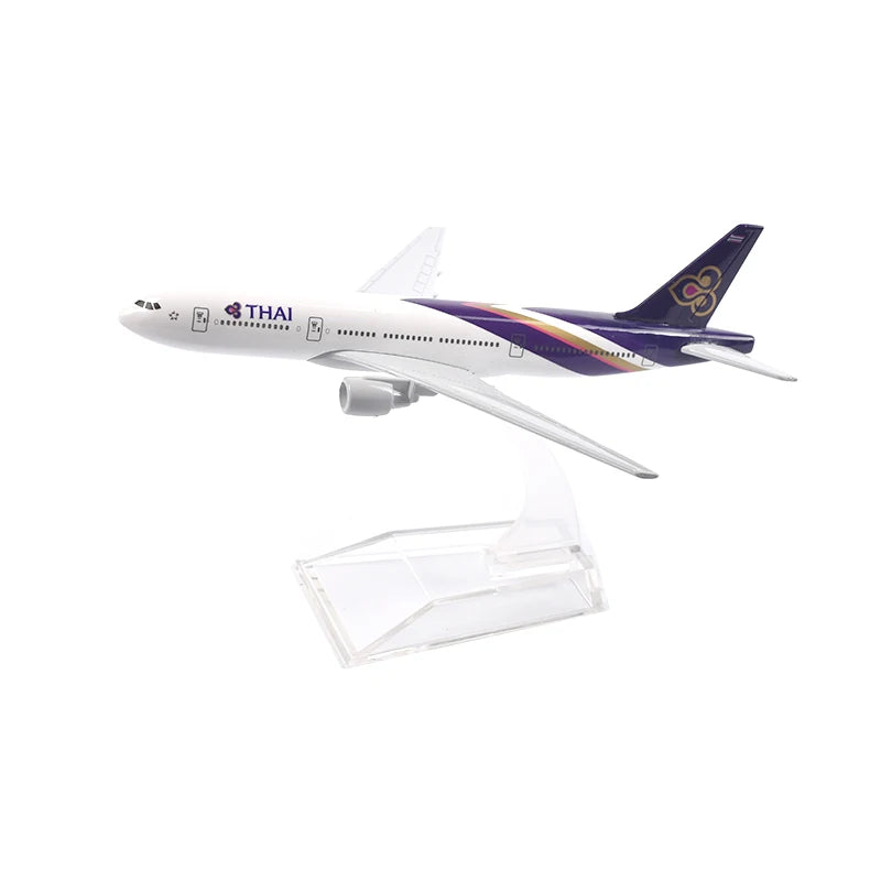 JASON TUTU 16cm Thai Boeing 777 Airplane Model Airplane Diecast Metal 1/400 Scale Planes