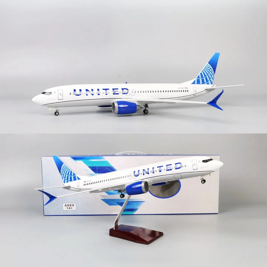 47cm Amercian United Airlines B737MAX 1/85 Large Scale Airplane Model Kit with Stand for Display Collection or Adult Toy Gift