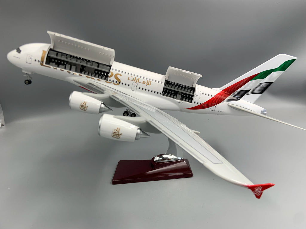 For Emirates Airlines A380 Scale Aircraft 1/160 New Plane Model Resin with Landing Gear Wheels Light Collections Displays Gift