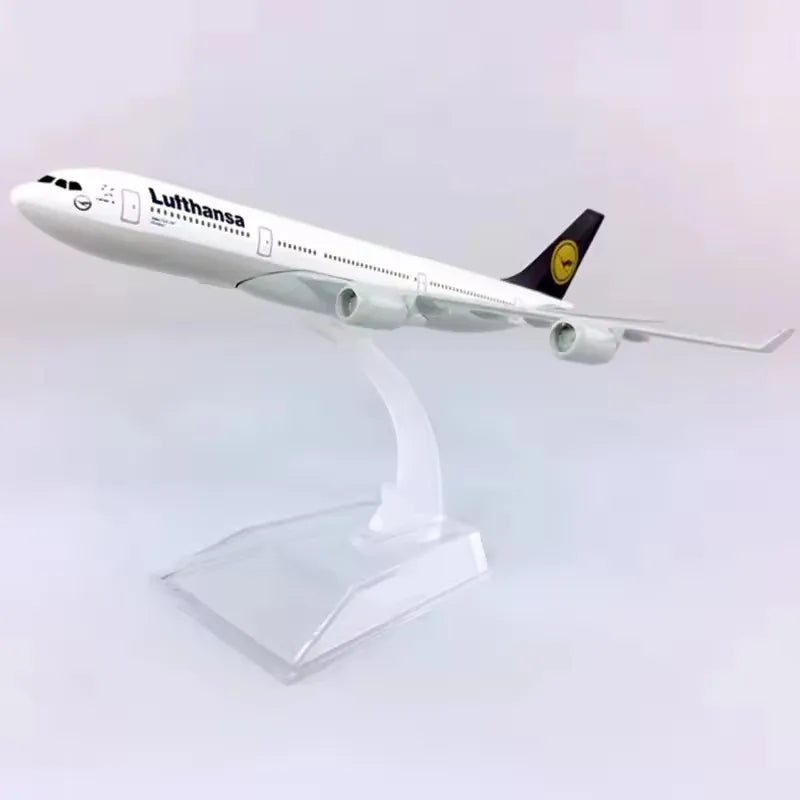 16cm 1:400 Scale Airbus A340 Series Aircraft Model Emirates Lufthansa Asia Airline Die-cast Alloy Airplane Model Toys For Gift