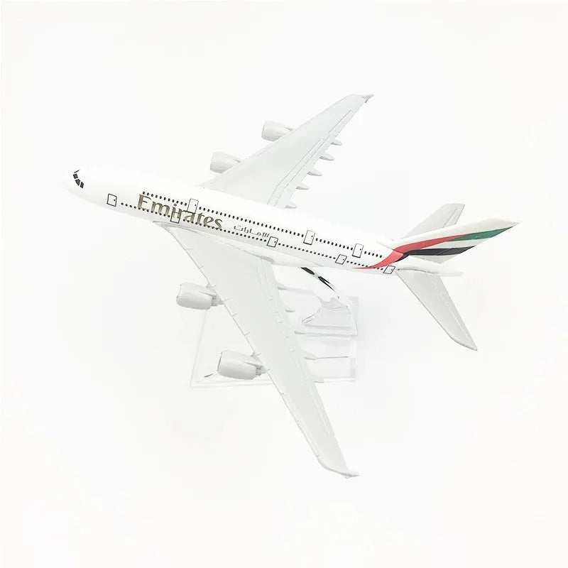 Emirates A380 1/400 Scale Aircraft Metal 16CM Miniature Airplane Diecast Model A380 Series Planes for Collections and Displays