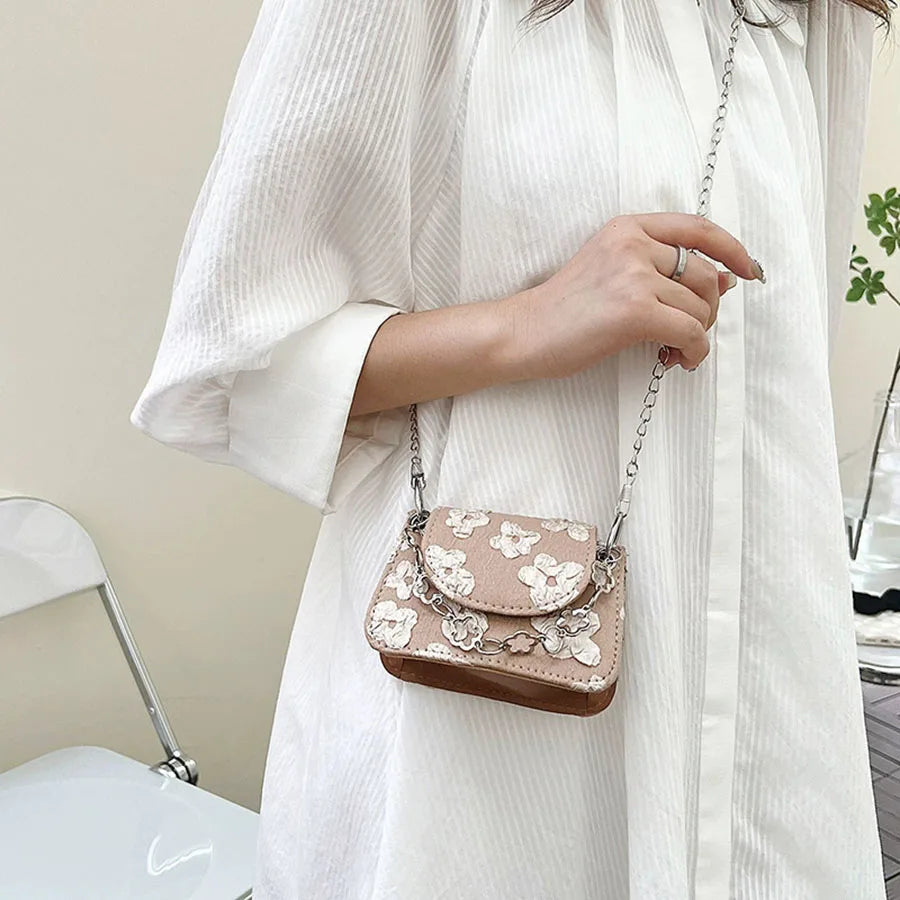 A Trendy And Retro Mini Handbag For Women in Featuring A Simple Chain Mini Mouth Red Envelope Crossbody Bag