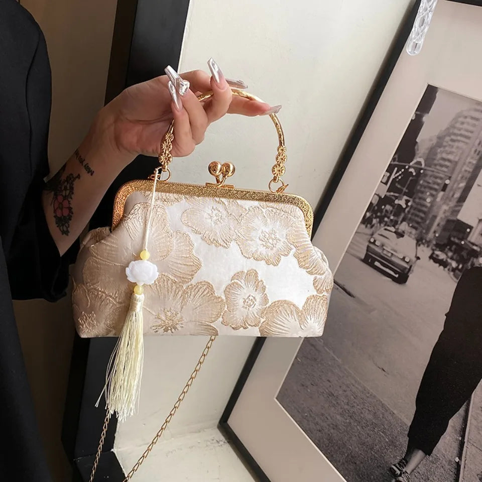 Chinese Style Embroidered Shoulder Bag Elegant Handbag Retro Small Square Bag Wedding Party Luxury Designer Women Evening Clutch