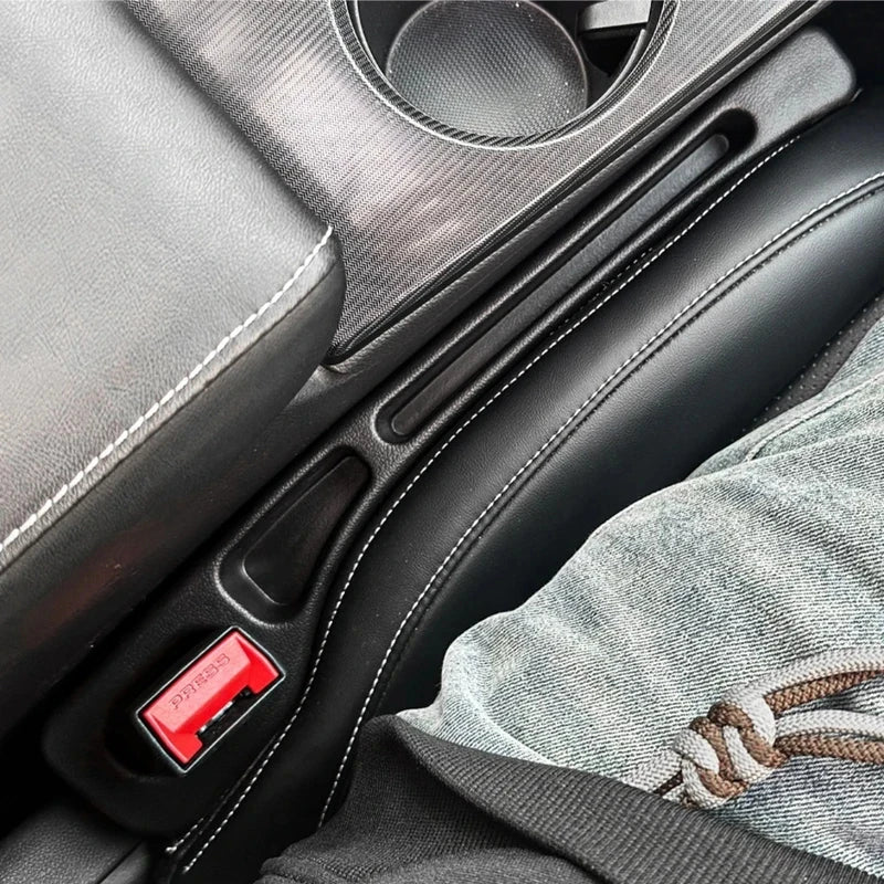 Fill the gap between car seat and center console, prevent phones, keys and coins from falling into crevices