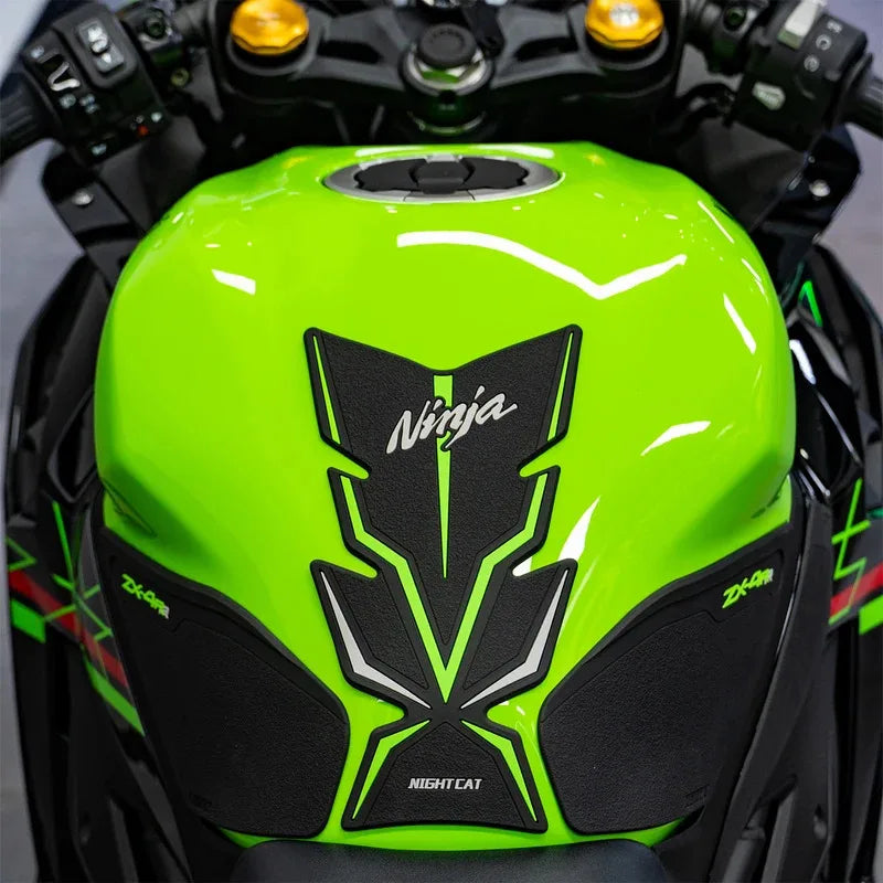 Compatible ZX-4R ZX4R/RR 2023 Motorcycle Fuel Tank Pad Kit Side Fuel Knee Guard Sticker Fuel Tank Protector