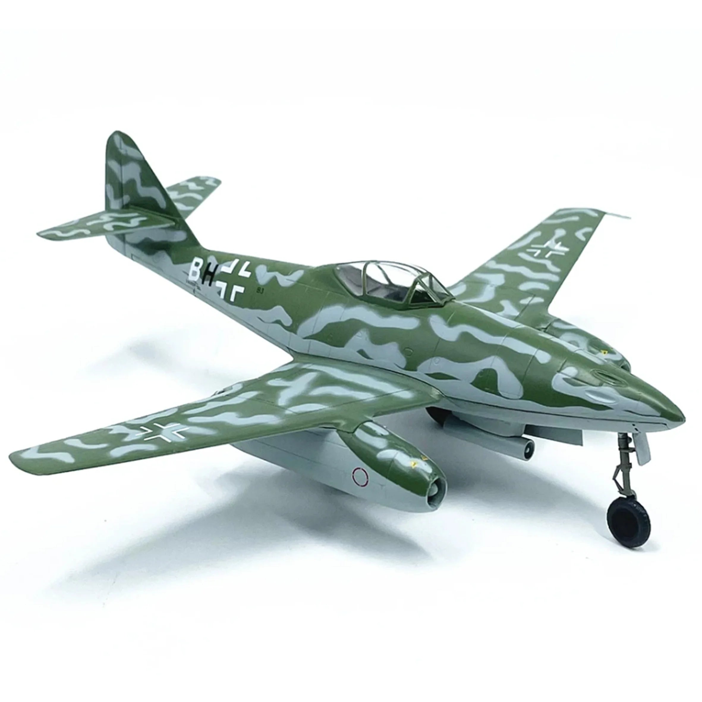 Stock 36407 1:72  German ME262 jet fighter model static finished model (out of print)