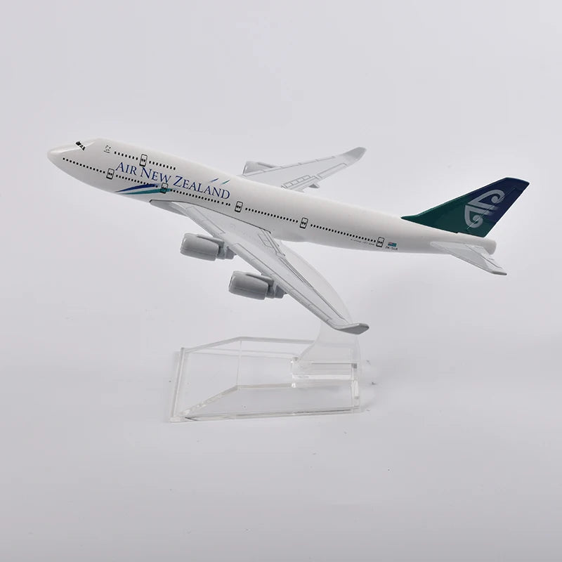 JASON TUTU Air New Zealand B747 Airplane Model Aircraft Diecast Metal 1/400 Scale Planes