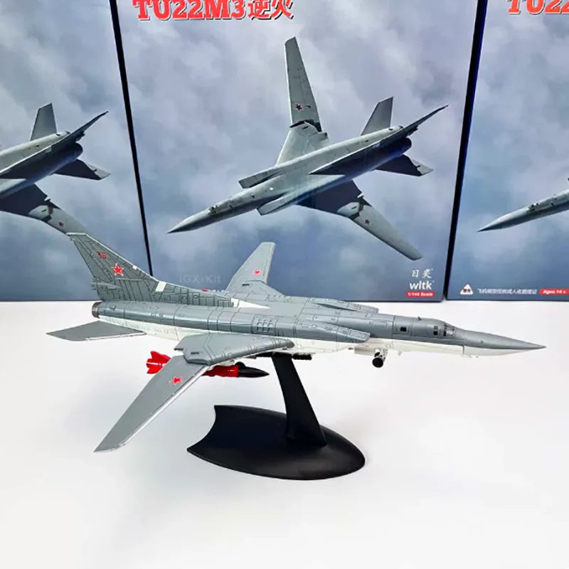 WLTK Diecast 1: 144 Scale Soviet TU22 Figure 22M3  Bomber Alloy Finished Product Souvenir Hobby Collection Toy Gift