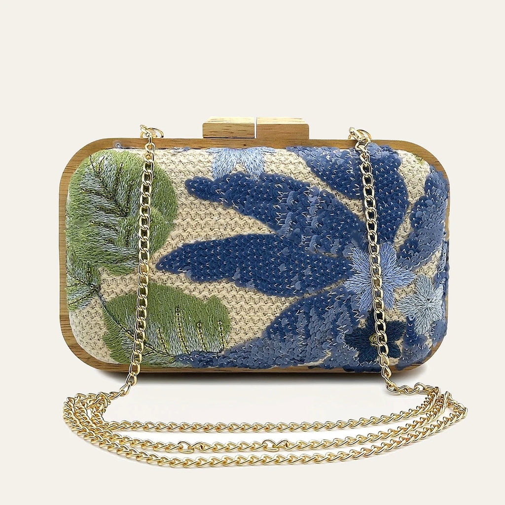 Women's Fashion Wood Kiss Lock Straw Woven Handbag Random Floral Pattern Sequined Embroidery Clutch Bag Long Chain Purse Travel