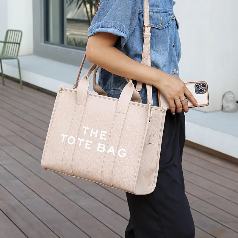 New product, new shoulder crossbody bag, high-end Korean letter tote bag, portable and lightweight cross-border bag