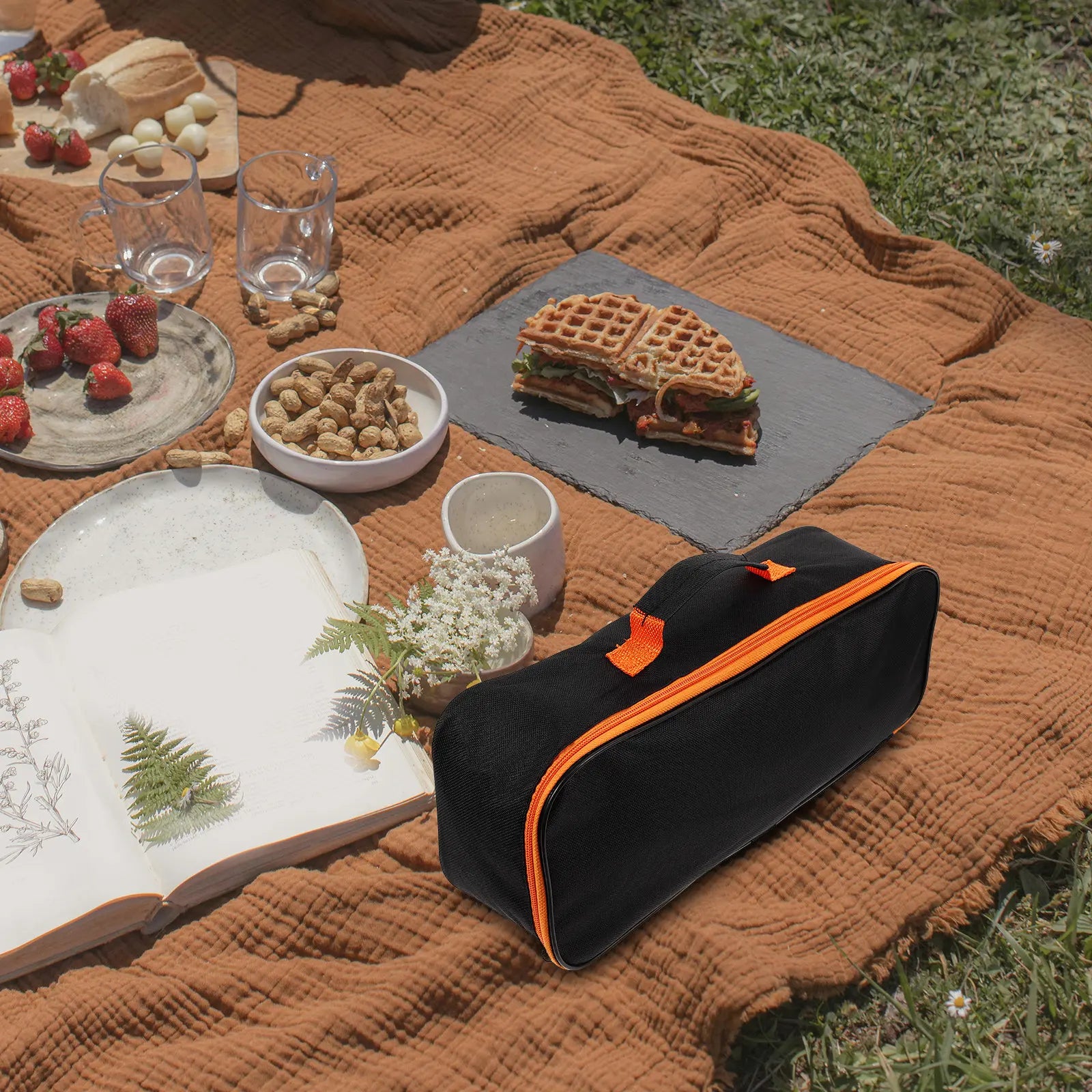 Spacious Waterproof Grill Utensil Storage Bag Bbq Tool Holder for Outdoor Cooking Camping Picnic Essentials Grill Accessory