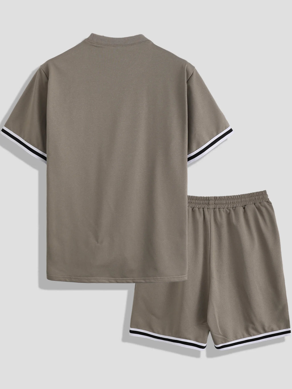 American-Style Campus Retro Style Men's Two-Piece Set, Letter-Printed T-Shirt and Shorts, Khaki Casual Loose-Fit Men's Summer Casual Sports Outfit