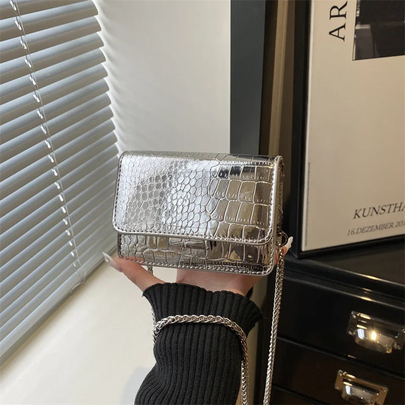 Women's Rhombus Chain Small Square Bag 2026 High-End Fashion Shoulder Messenger Mini Bag Versatile Elegant Trendy