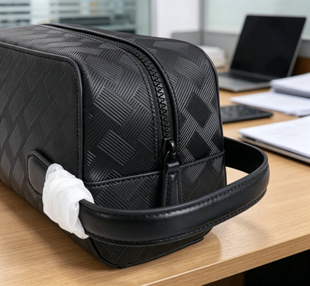 Waterproof Hanging Toiletry Bag Large Capacity Multilayer Travel Cosmetic Wash Organizer Pouch for Men Women Outdoor Trip