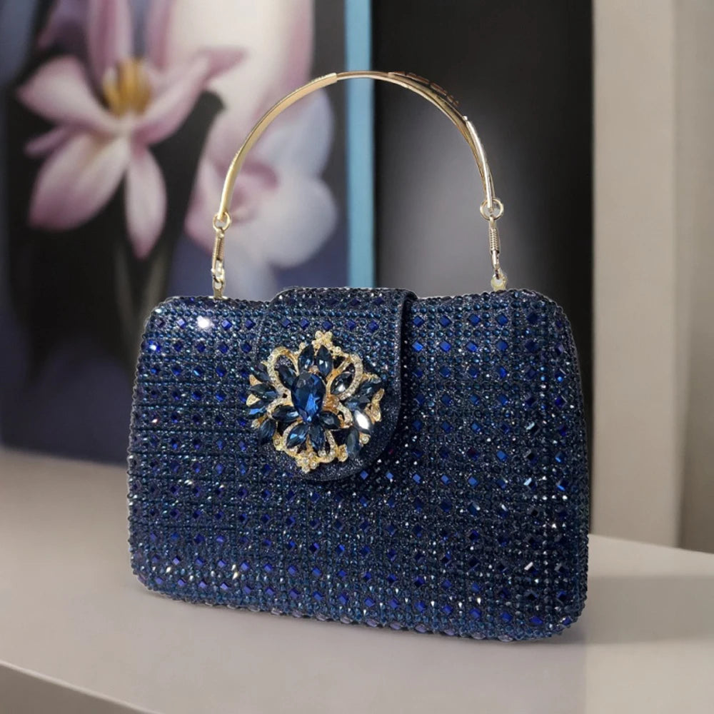 Luxury Sparkling Rhinestone Clutch Bag Crystal Evening Purse with Metal Handle Diamond Chain Handbag for Wedding Party Dinner