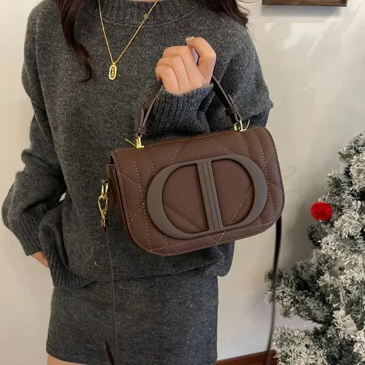 Fashionable Stylish Original Retro Diaper Bag for Women Elegant Leather Crossbody Handbag Large Capacity Unique ClassicMessenger