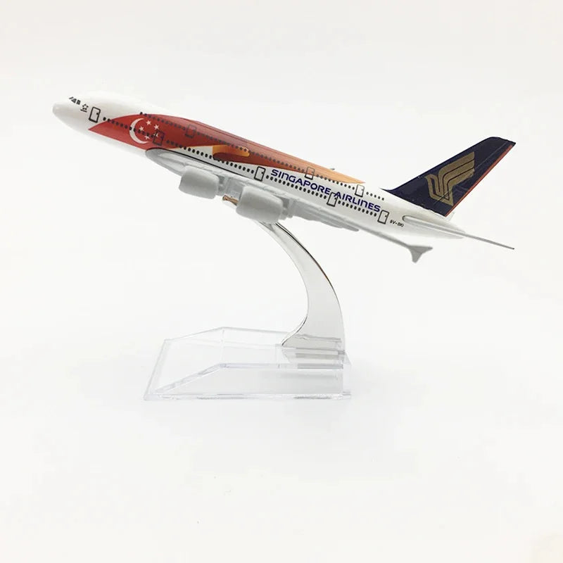 16cm Airline Models Singapore Airlines A380 /A350 /B747 Model Airplane Diecast Metal 1/400 Scale Toy Planes Collected Gift