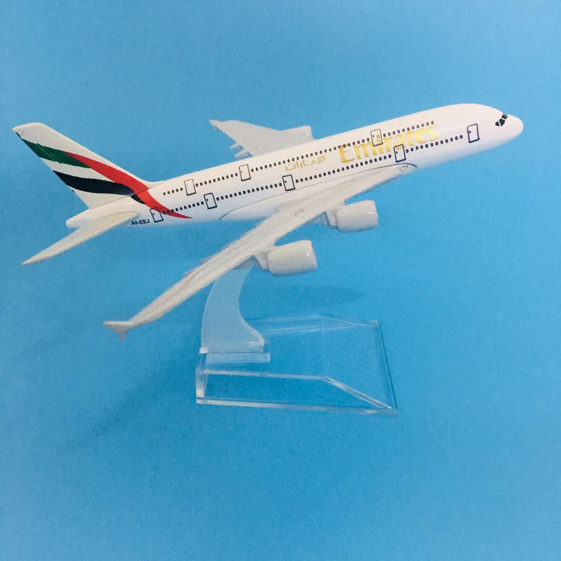 JASON TUTU 1:400 Diecast Metal Planes United Arab Emirates Airline Airbus A380 Aircraft Model Planel Airplane Collect Gifts