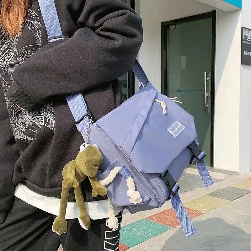Japanese Simple Men Messenger Bag Korean Bag Student Nylon Waterproof Canvas Bag Tide Shoulder Crossbody Bags for Women Satchel