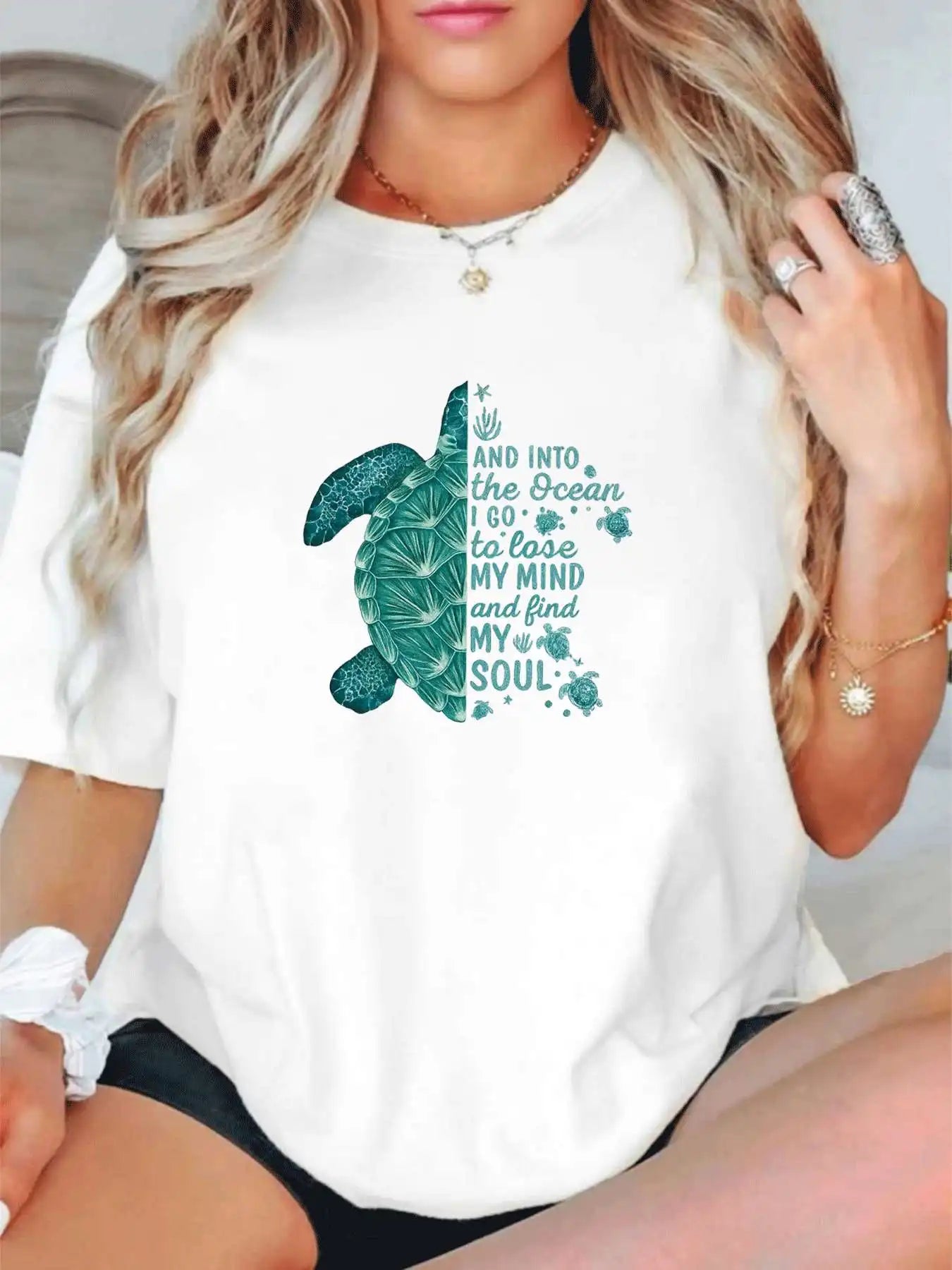 【3351213】Plus size women's round neck short sleeve T-shirt with elastic half sleeves and trendy prints