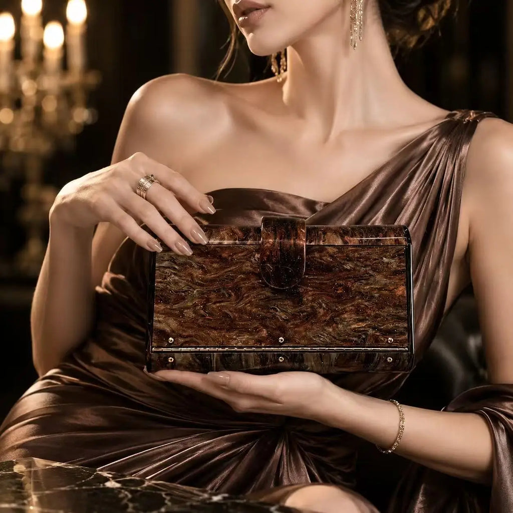 Women's new shoulder oblique span bag, special-shaped shell acrylic bag, fashionable wedding dinner clutch bag