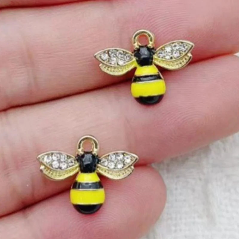 10pcs Cartoon Bee Anime DIY Alloy Drip Oil Pendant Accessories Phone Case Patch Decoration