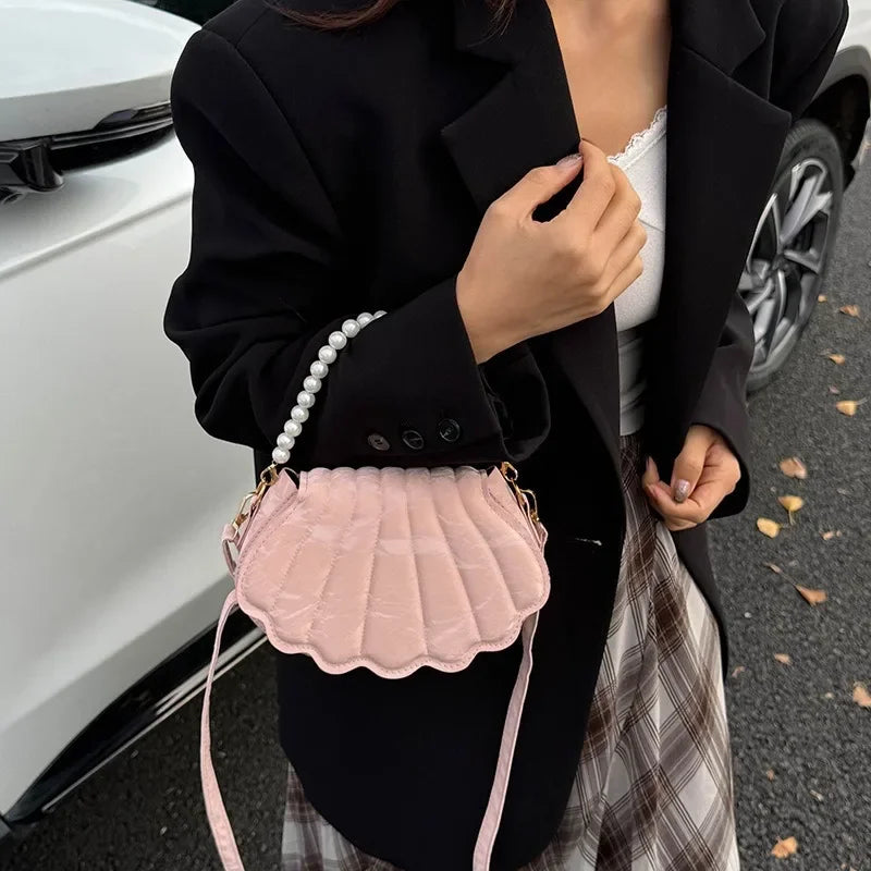 Women's Casual Messenger Bag with Pearl Detailing Trendy Shell Design Niche Fashion Bag for Autumn 2026