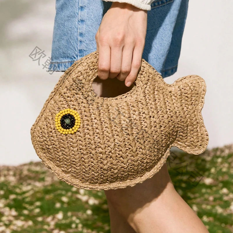 Creative Goldfish Shape Woven Bag Hand-woven 3d Animal Handbag Summer Beach Vacation Clutch Women Stylish Eco-friendly Clip Bag