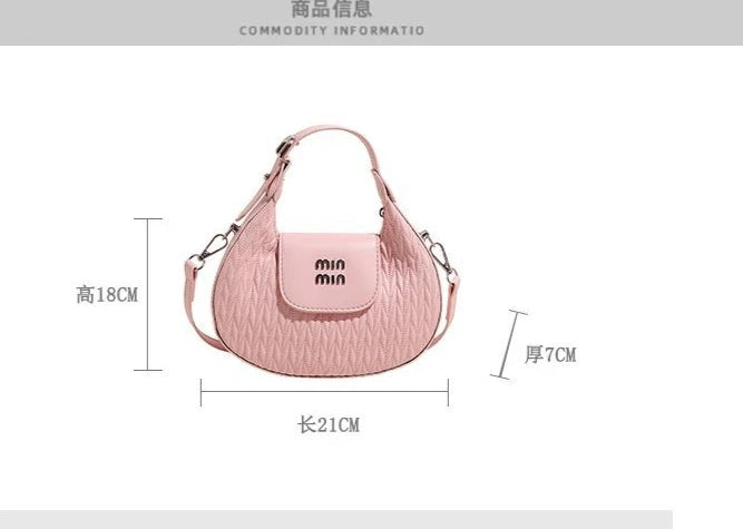 Luxury Fashion-Forward Designer Diaper Bag Women Large Capacity Tote Elegant Leather Crossbody Handbag For A Statement Look