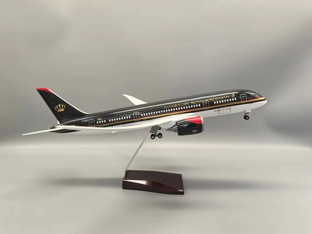 47cm 1:130 Scale Plane Model Toy Royal Jordanian B787 Airways Diecast Airplane Kit Resin Collectible Aircraft Toy With LED Base
