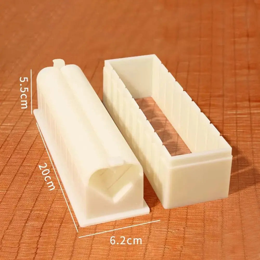 3pcs/set Cake Roll Mold Sushi Maker Equipment Kit Plastic Kimbap Sushi Rolls Mold Round Square Heart-shaped Sushi Making Tools