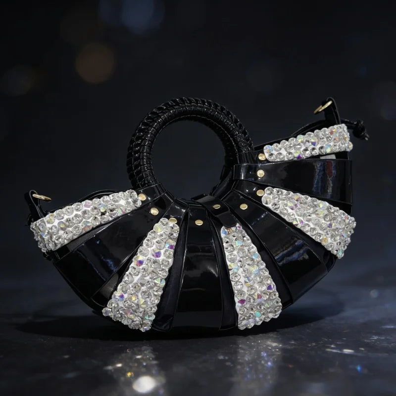 Luxury Sparkling Hollow Out Shell Bag Women Diamond Studded Handbag Rivets Decoration Party Wedding Clutch Evening Bag