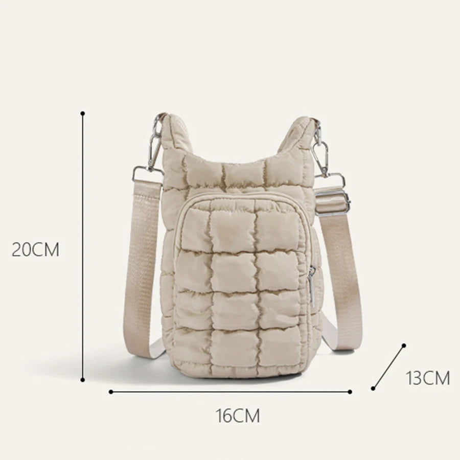 New Quilted Plaid Padded Water Bottle Crossbody Bag, Large Capacity Fashion Shoulder Bag, Trendy Ruffle Mini Handbag for Daily O