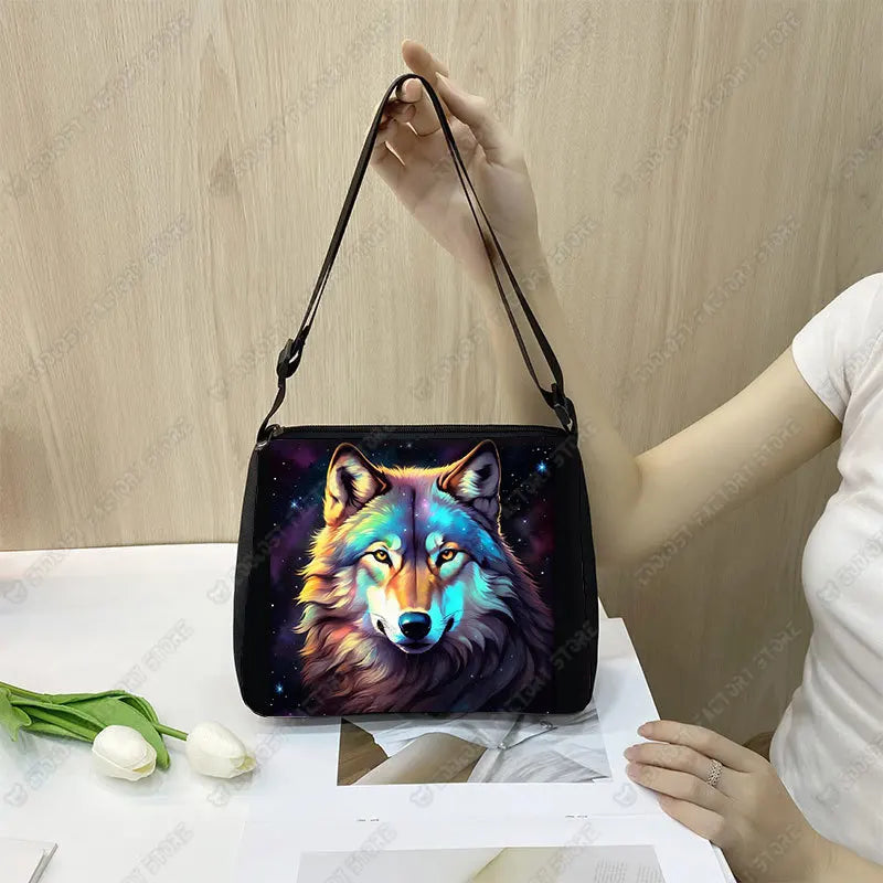 Howling Wolf Under The Moonlight Handbags Baby Wolf Messenger Bag Cool Howling Wolf Shoulder Bag Crossbody Bag Phone Holder