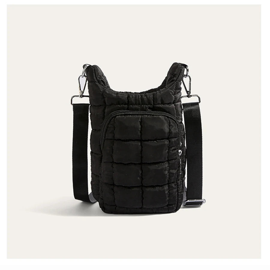 New Quilted Plaid Padded Water Bottle Crossbody Bag, Large Capacity Fashion Shoulder Bag, Trendy Ruffle Mini Handbag for Daily O