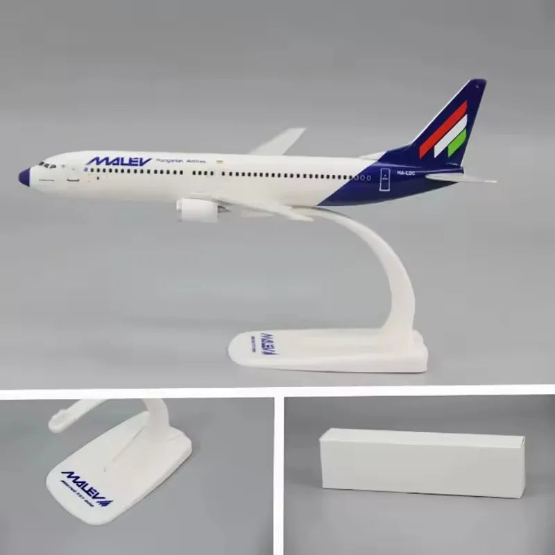 1:200 Fokker FK-100 QANTAS/IBERIA EXPRESS/AustrianA320neo /Malév MALEV737-800 /MD-11 Lufthansa CargoAirlines Airplane Model Fans