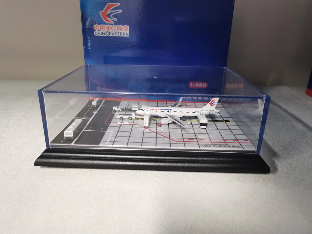 1/400 Scale Plastic Assembled Aircraft of China Eastern Airlines Passenger ABS Airplane Model Material Apron Simulation Aircraft