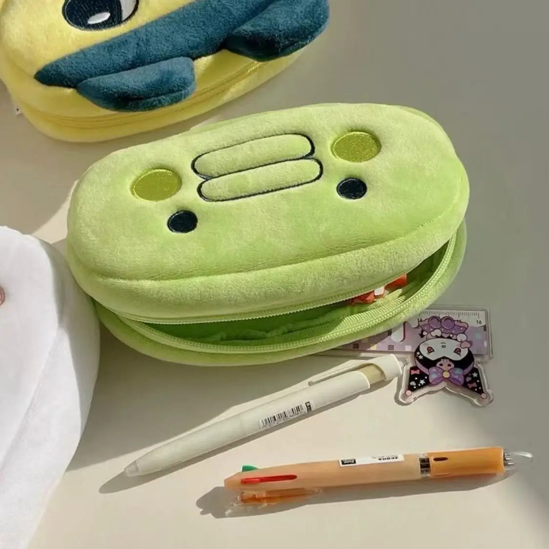 Tamagotchi multifunctional pencil case, student stationery organizer, portable makeup bag, cute, practical, and good-looking