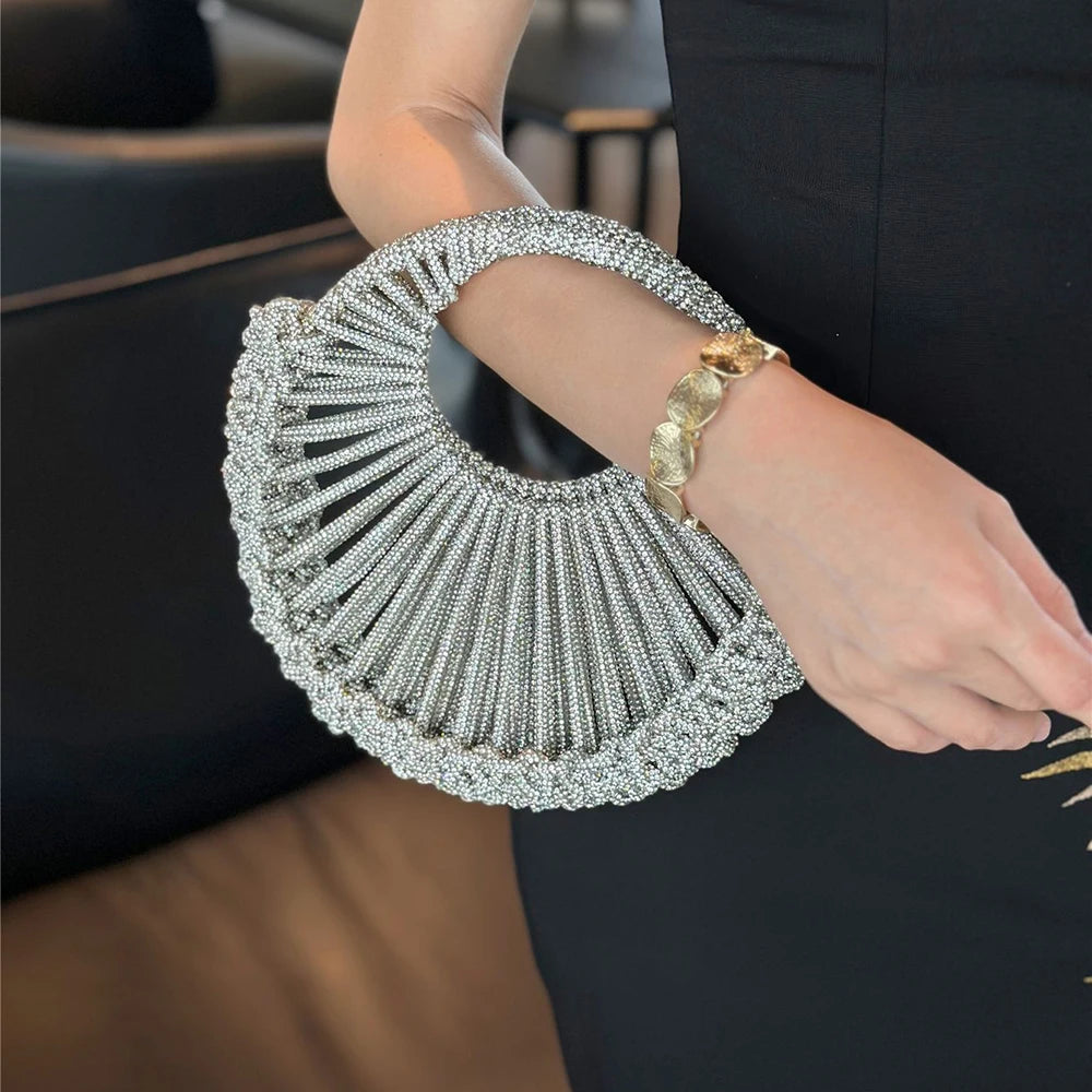 Glitter Shiny Diamond Clutch Purse Women Handbag Luxury Handmade Circular Bag Wedding Party Banquet Bag Fashion Evening Bag