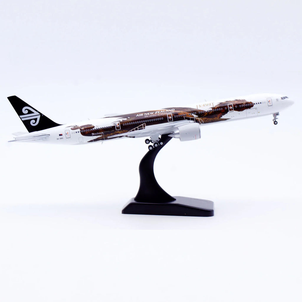 XX40621 Alloy Collectible Plane Gift JC Wings 1:400 1/400 Air New Zealand Boeing B777-300ER Diecast Aircraft Jet Model  ZK-OKO