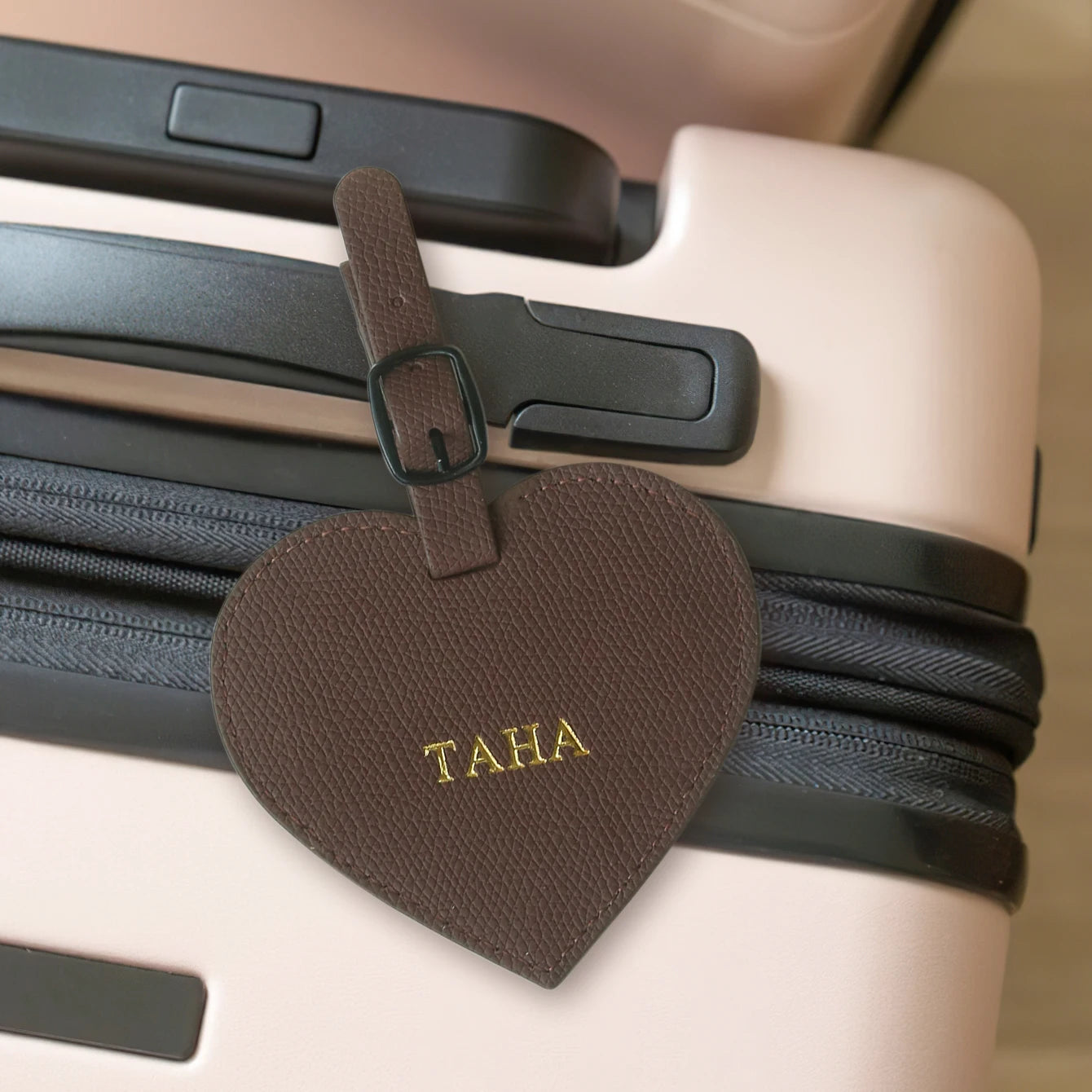 Personalized Heart Luggage Tag Custom Name Pu Leather Suitcase Tag Customized Travel Bag Label for Women Travel Accessory Gift
