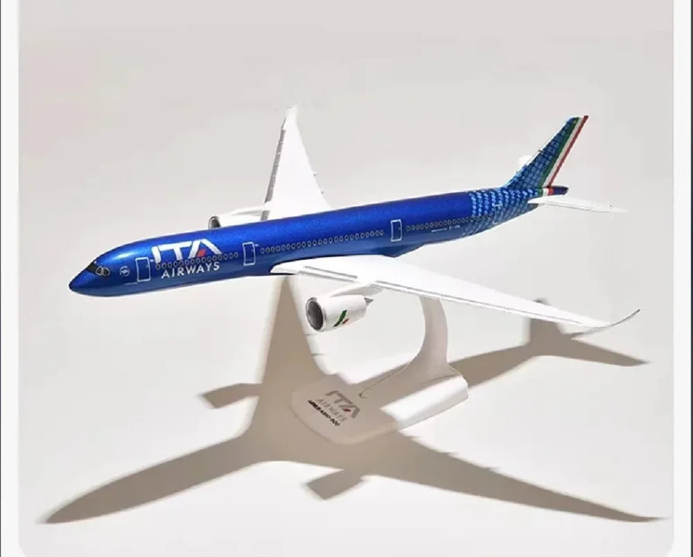 Toy Planes Plastic ABS 36CM 1/200 Scale Airplanes Model A350-900 Italy ITA Airline Collection Assembly Plane Model Building Kit