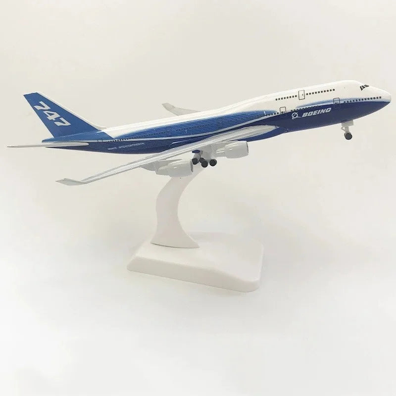 1/400 Scale 20CM Alloy Antonov An-225 "Mriya" A380 330 747 777 Airplane Diecast Model Child Toy For Gift Collectible Miniatures